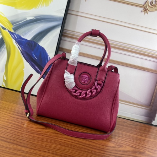 Cheap Versace AAA Quality Handbags For Women #1016075 Replica Wholesale [$112.00 USD] [ITEM#1016075] on Replica Versace AAA Quality Handbags