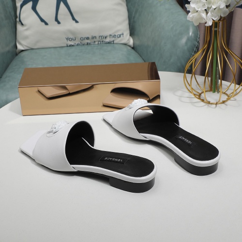 Cheap Versace Slippers For Women #1016871 Replica Wholesale [$80.00 USD] [ITEM#1016871] on Replica Versace Slippers