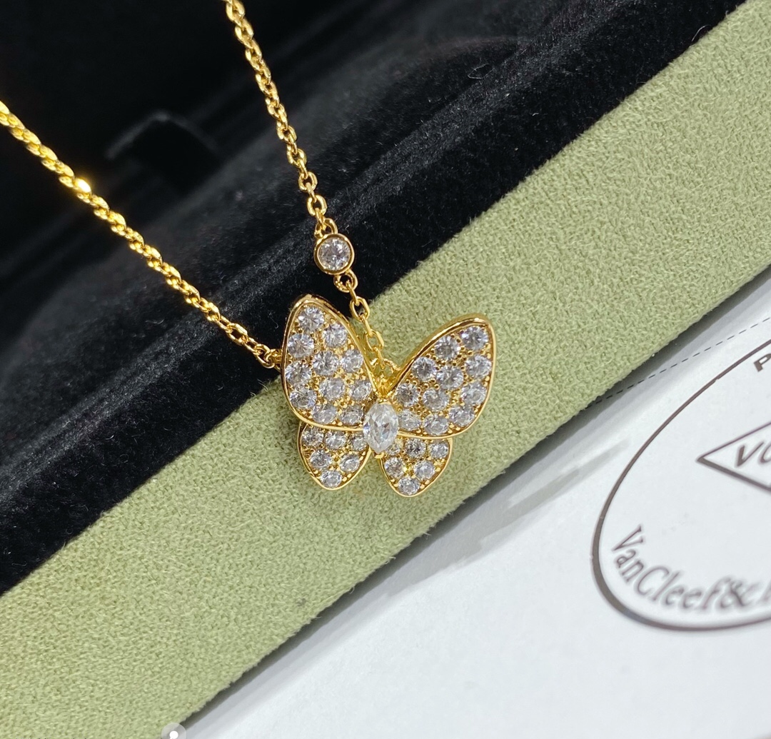 Cheap Van Cleef & Arpels Necklaces For Women 1014795 Replica Wholesale