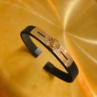 Cheap Versace Bracelet #1009988 Replica Wholesale [$42.00 USD] [ITEM#1009988] on Replica Versace Bracelets