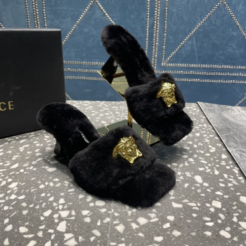 Cheap Versace Slippers For Women #1019089 Replica Wholesale [$108.00 USD] [ITEM#1019089] on Replica Versace Slippers