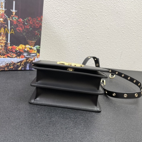 Cheap Dolce &amp; Gabbana D&amp;G AAA Quality Messenger Bags For Women #1019186 Replica Wholesale [$165.00 USD] [ITEM#1019186] on Replica Dolce &amp; Gabbana D&amp;G AAA Quality Messenger Bags