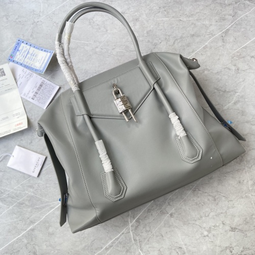 Cheap Givenchy AAA Quality Handbags For Women #1021129 Replica Wholesale [$244.63 USD] [ITEM#1021129] on Replica Givenchy AAA Quality Handbags