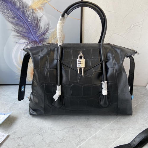 Cheap Givenchy AAA Quality Handbags For Women #1021131 Replica Wholesale [$244.63 USD] [ITEM#1021131] on Replica Givenchy AAA Quality Handbags