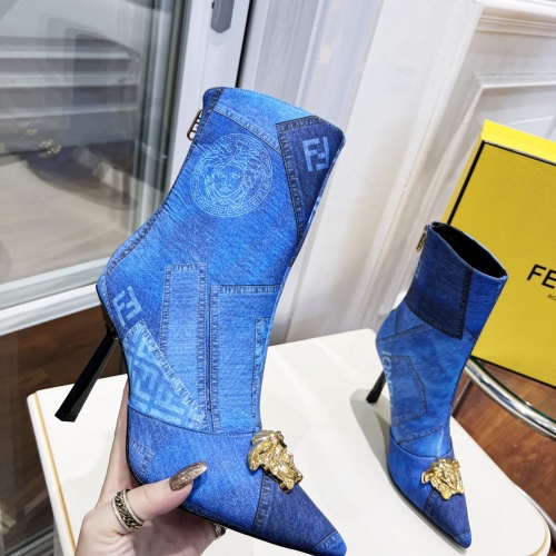 Cheap Versace Boots For Women #1021464 Replica Wholesale [$108.00 USD] [ITEM#1021464] on Replica Versace Boots