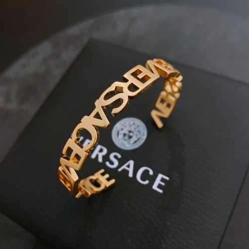 Cheap Versace Bracelet #1023710 Replica Wholesale [$36.00 USD] [ITEM#1023710] on Replica Versace Bracelets
