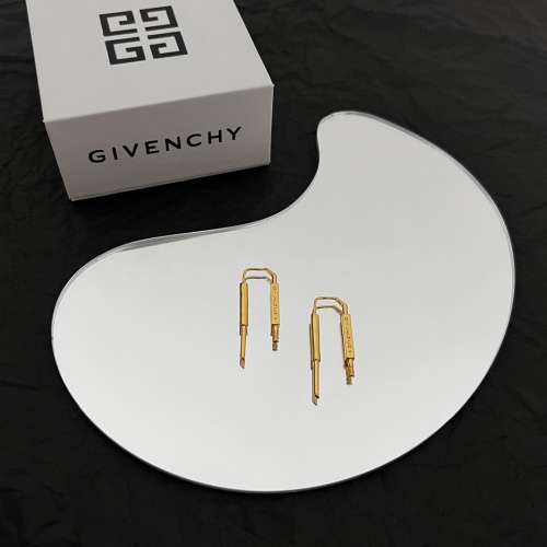Cheap Givenchy Earrings For Women #1023786 Replica Wholesale [$38.00 USD] [ITEM#1023786] on Replica Givenchy Earrings