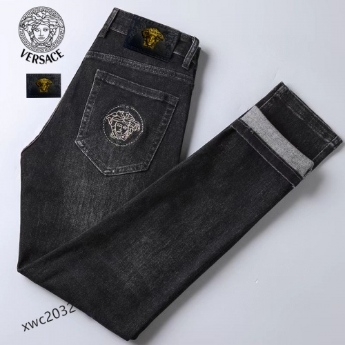 Cheap Versace Jeans For Men #1024371 Replica Wholesale [$48.00 USD] [ITEM#1024371] on Replica Versace Jeans