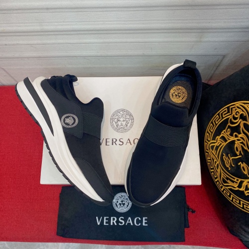 Cheap Versace Casual Shoes For Men #1026998 Replica Wholesale [$80.00 USD] [ITEM#1026998] on Replica Versace Casual Shoes