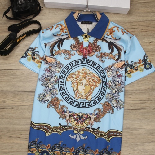 Cheap Versace T-Shirts Short Sleeved For Men #1027501 Replica Wholesale [$40.00 USD] [ITEM#1027501] on Replica Versace T-Shirts