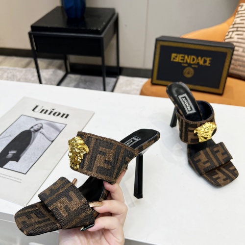Cheap Versace Sandal For Women #1027545 Replica Wholesale [$88.00 USD] [ITEM#1027545] on Replica Versace Sandal