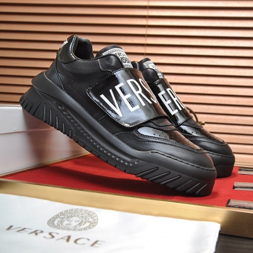 Cheap Versace Casual Shoes For Men #1028808 Replica Wholesale [$85.00 USD] [ITEM#1028808] on Replica Versace Casual Shoes