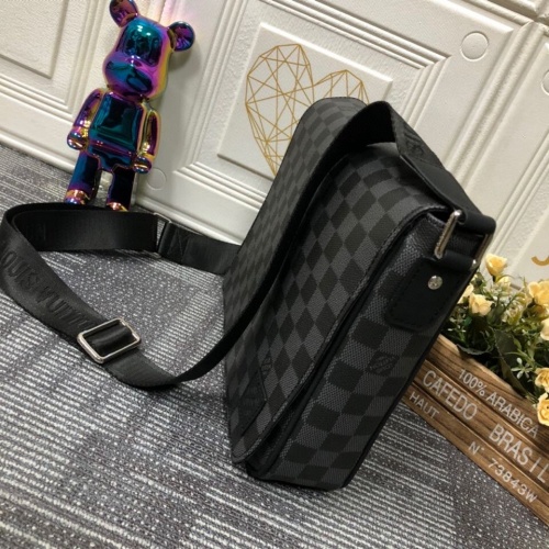 Cheap Louis Vuitton AAA Man Messenger Bags #1028916 Replica Wholesale [$68.00 USD] [ITEM#1028916] on Replica Louis Vuitton AAA Man Messenger Bags