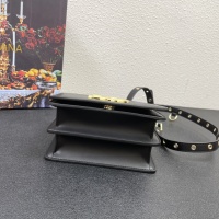 Cheap Dolce &amp; Gabbana D&amp;G AAA Quality Messenger Bags For Women #1019186 Replica Wholesale [$165.00 USD] [ITEM#1019186] on Replica Dolce &amp; Gabbana D&amp;G AAA Quality Messenger Bags