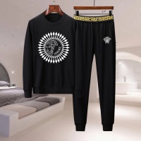 Versace Tracksuits Long Sleeved For Men #1020598