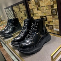 Alexander McQueen Boots For Men #1024276