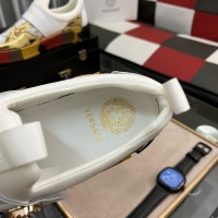 Cheap Versace Casual Shoes For Men #1025099 Replica Wholesale [$72.00 USD] [ITEM#1025099] on Replica Versace Casual Shoes