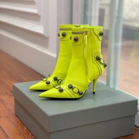 Balenciaga Boots For Women #1025328