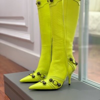 Balenciaga Boots For Women #1025341