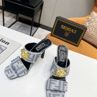 Cheap Versace Sandal For Women #1027542 Replica Wholesale [$88.00 USD] [ITEM#1027542] on Replica Versace Sandal
