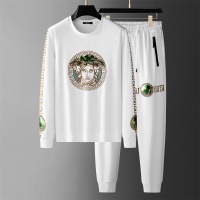 Versace Tracksuits Long Sleeved For Men #1028318