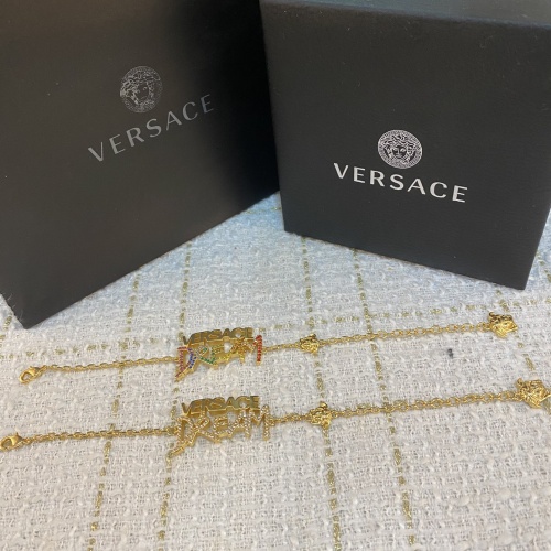 Cheap Versace Bracelet #1030226 Replica Wholesale [$27.00 USD] [ITEM#1030226] on Replica Versace Bracelets