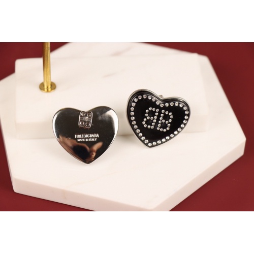 Cheap Balenciaga Earrings For Women #1030491 Replica Wholesale [$29.00 USD] [ITEM#1030491] on Replica Balenciaga Earrings