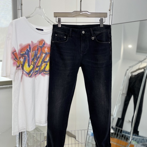 Cheap Versace Jeans For Men #1034047 Replica Wholesale [$76.00 USD] [ITEM#1034047] on Replica Versace Jeans