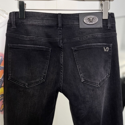 Cheap Versace Jeans For Men #1034049 Replica Wholesale [$76.00 USD] [ITEM#1034049] on Replica Versace Jeans