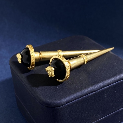 Cheap Versace Earrings For Women #1034067 Replica Wholesale [$32.00 USD] [ITEM#1034067] on Replica Versace Earrings