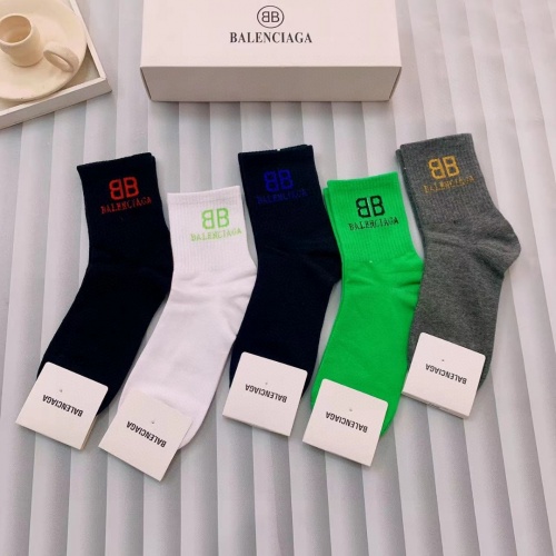 Cheap Balenciaga Socks #1035521 Replica Wholesale [$27.00 USD] [ITEM#1035521] on Replica Balenciaga Socks