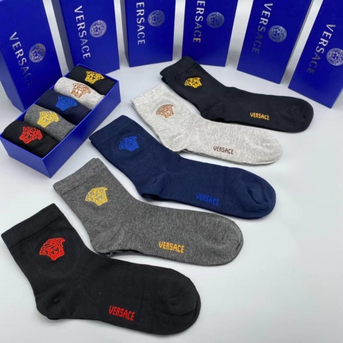 Cheap Versace Socks #1035542 Replica Wholesale [$27.00 USD] [ITEM#1035542] on Replica Versace Socks