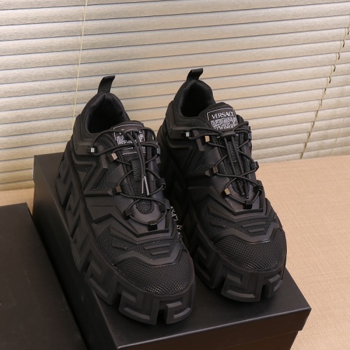 Cheap Versace Casual Shoes For Men #1035854 Replica Wholesale [$92.00 USD] [ITEM#1035854] on Replica Versace Casual Shoes