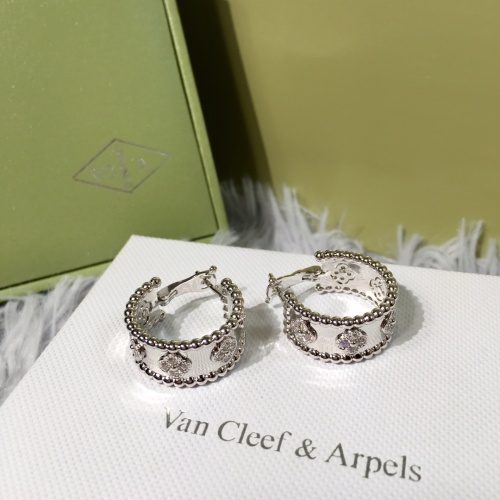 Van Cleef & Arpels Earrings For Women #1036875