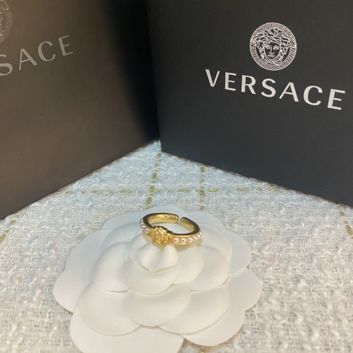 Cheap Versace Rings For Women #1037128 Replica Wholesale [$25.00 USD] [ITEM#1037128] on Replica Versace Rings