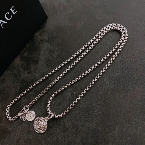Cheap Versace Necklace #1037349 Replica Wholesale [$40.00 USD] [ITEM#1037349] on Replica Versace Necklaces