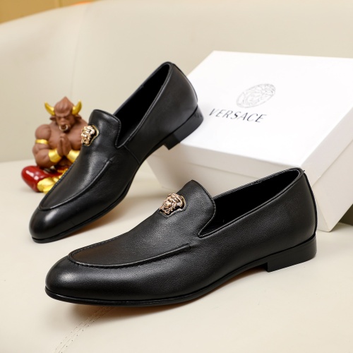 Cheap Versace Leather Shoes For Men #1038735 Replica Wholesale [$82.00 USD] [ITEM#1038735] on Replica Versace Leather Shoes