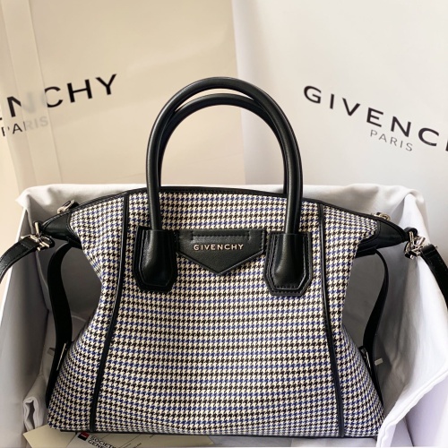 Cheap Givenchy AAA Quality Handbags For Women #1038835 Replica Wholesale [$190.00 USD] [ITEM#1038835] on Replica Givenchy AAA Quality Handbags