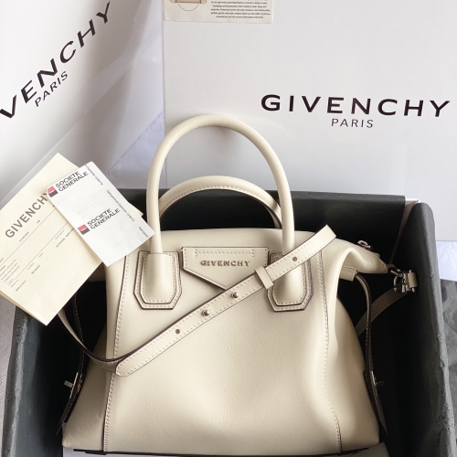 Cheap Givenchy AAA Quality Handbags For Women #1038853 Replica Wholesale [$205.00 USD] [ITEM#1038853] on Replica Givenchy AAA Quality Handbags