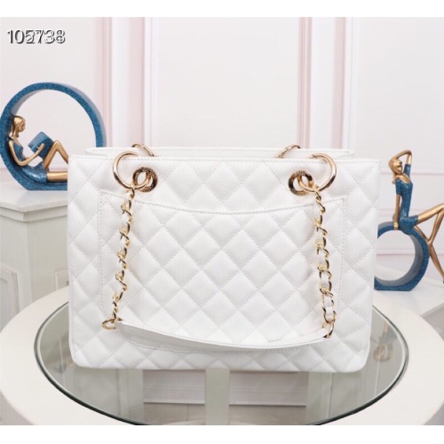 Cheap Chanel AAA Quality Shoulder Bags #1038956 Replica Wholesale [$102.00 USD] [ITEM#1038956] on Replica Chanel AAA Quality Shoulder Bags