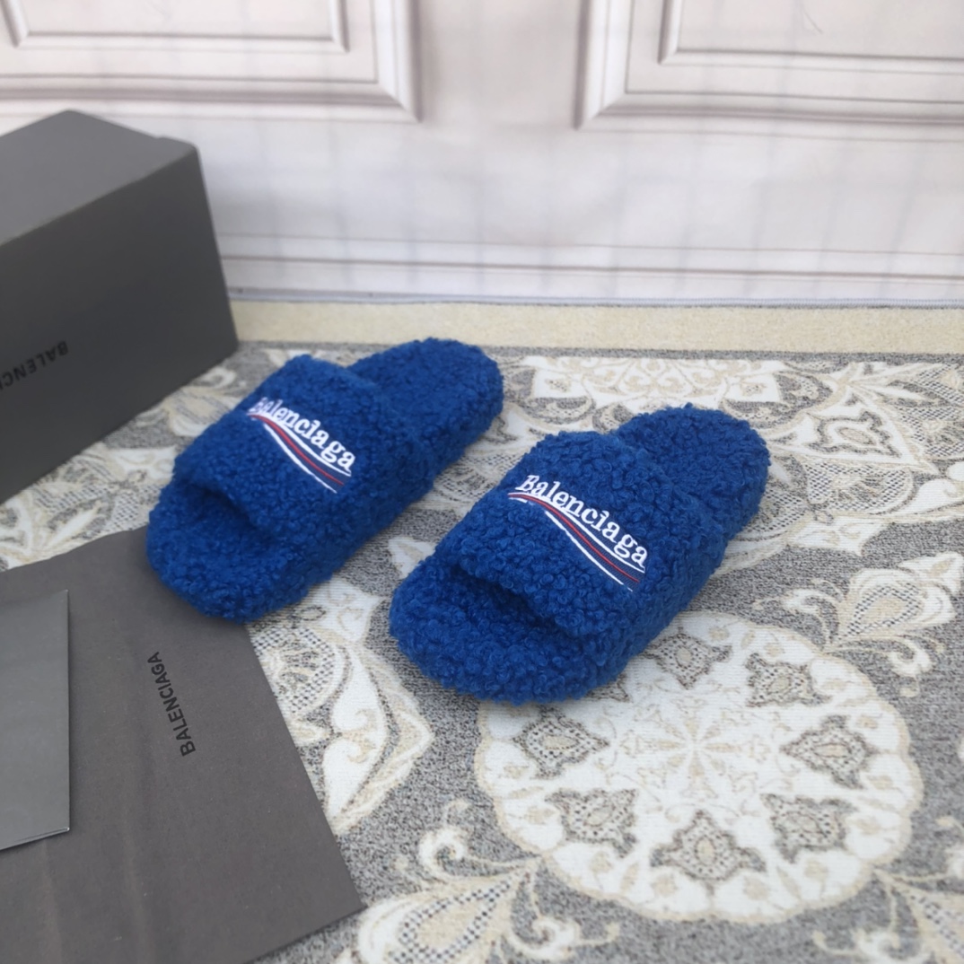 slippers balenciaga