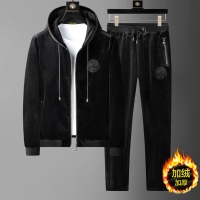 Versace Tracksuits Long Sleeved For Men #1032122