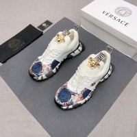 Versace Casual Shoes For Men #1037957