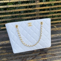 Chanel AAA Quality Shoulder Bags #1038927