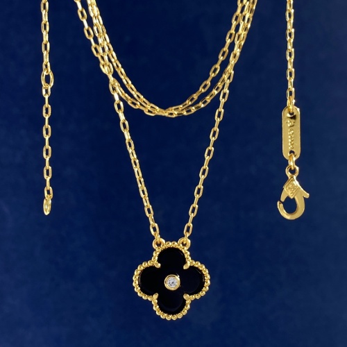 Cheap Van Cleef &amp; Arpels Necklaces For Women #1039675 Replica Wholesale [$27.00 USD] [ITEM#1039675] on Replica Van Cleef &amp; Arpels Necklaces