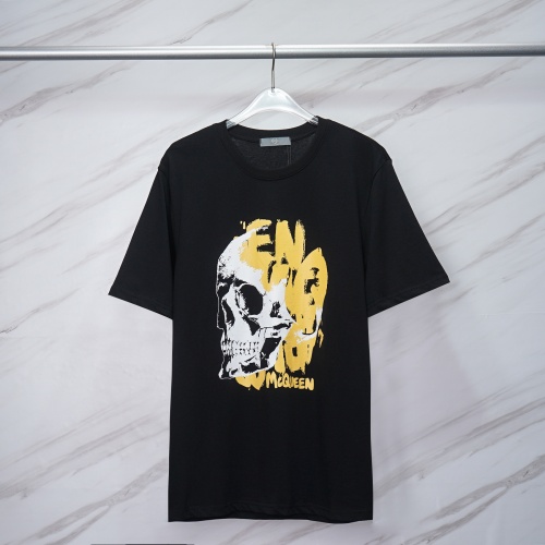 Cheap Alexander McQueen T-shirts Short Sleeved For Unisex #1041285 Replica Wholesale [$32.00 USD] [ITEM#1041285] on Replica Alexander McQueen T-shirts