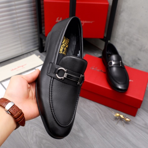 Cheap Salvatore Ferragamo Leather Shoes For Men #1042397 Replica Wholesale [$80.00 USD] [ITEM#1042397] on Replica Salvatore Ferragamo Leather Shoes