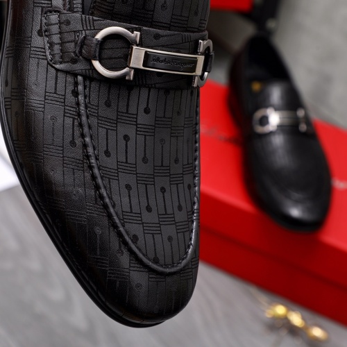 Cheap Salvatore Ferragamo Leather Shoes For Men #1042398 Replica Wholesale [$80.00 USD] [ITEM#1042398] on Replica Salvatore Ferragamo Leather Shoes