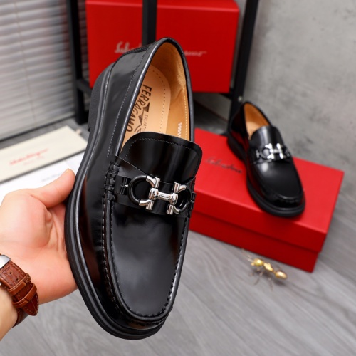Cheap Salvatore Ferragamo Leather Shoes For Men #1042503 Replica Wholesale [$82.00 USD] [ITEM#1042503] on Replica Salvatore Ferragamo Leather Shoes