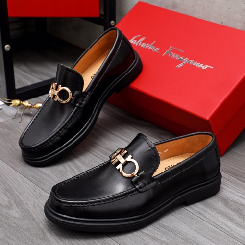 Cheap Salvatore Ferragamo Leather Shoes For Men #1042505 Replica Wholesale [$82.00 USD] [ITEM#1042505] on Replica Salvatore Ferragamo Leather Shoes